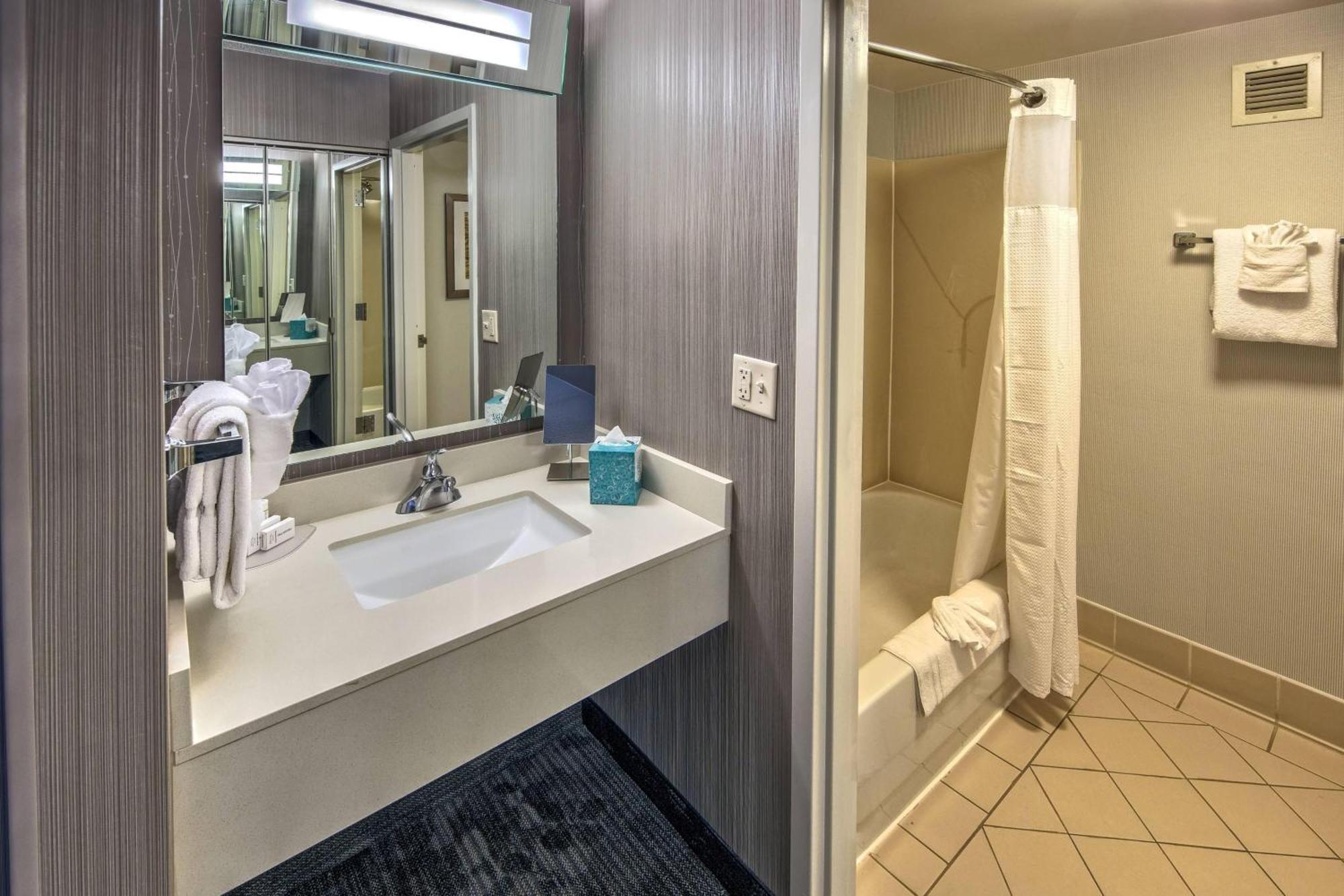 Courtyard By Marriott Springfield Ξενοδοχείο Εξωτερικό φωτογραφία