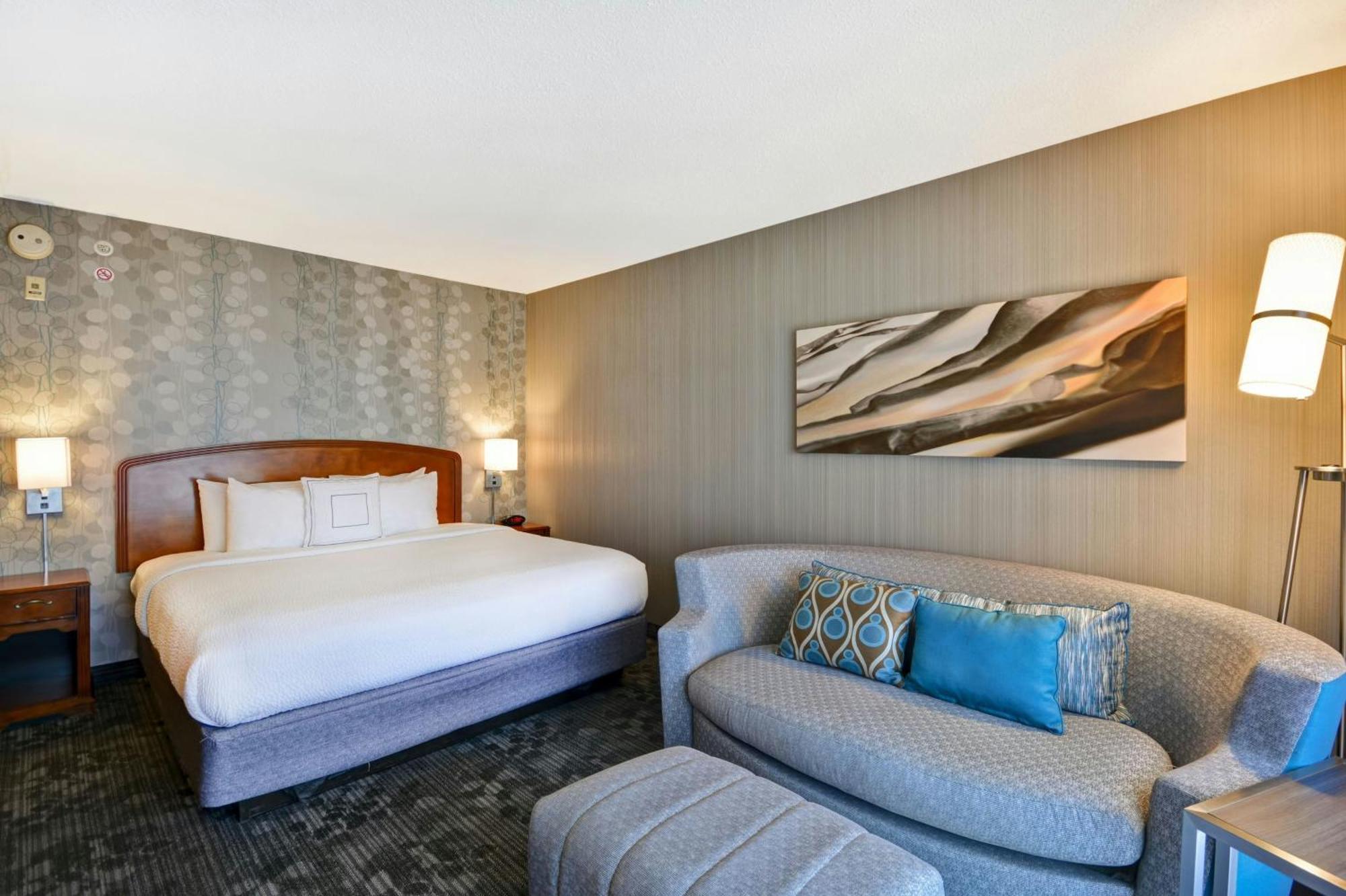 Courtyard By Marriott Springfield Ξενοδοχείο Εξωτερικό φωτογραφία