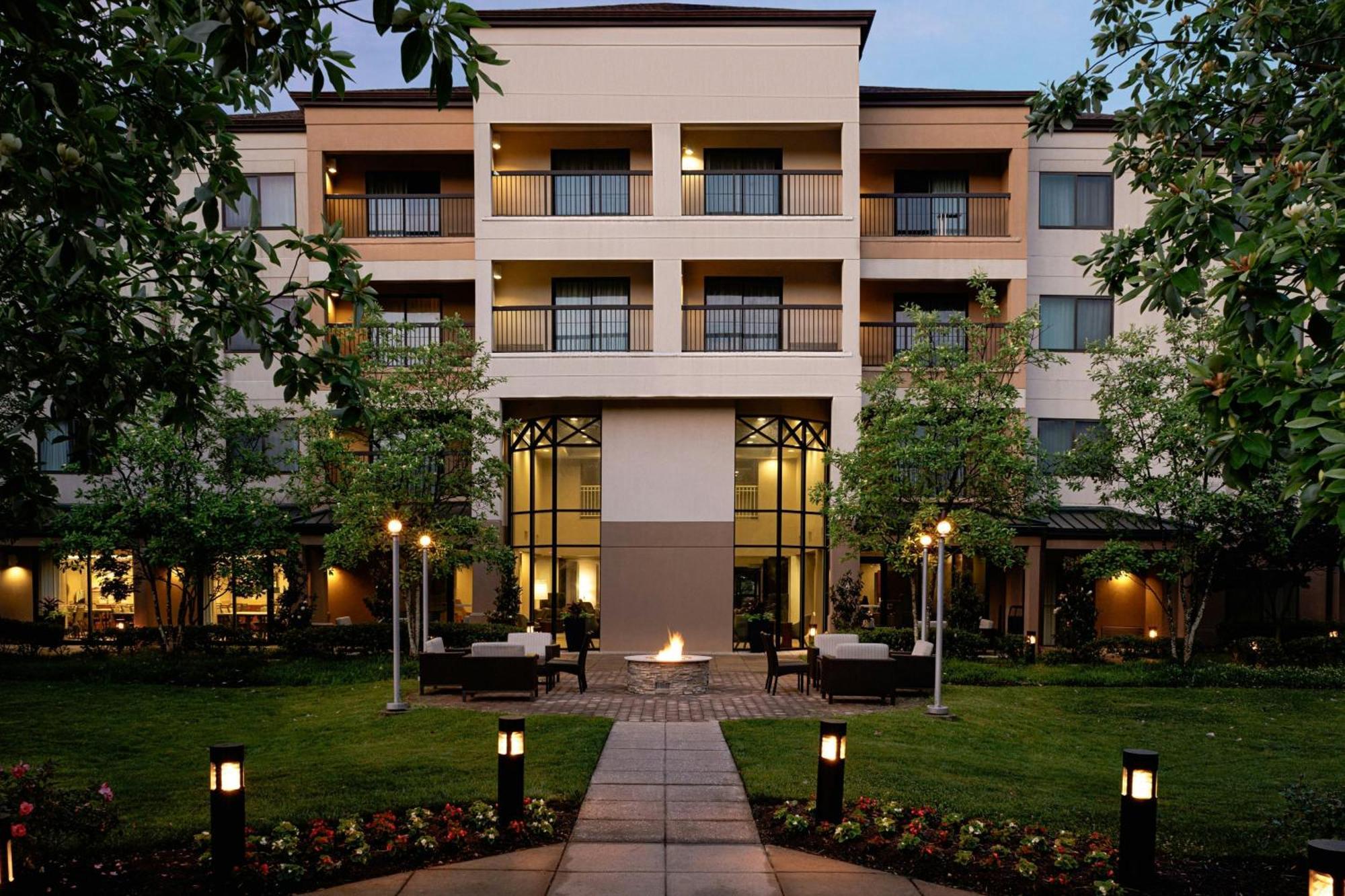 Courtyard By Marriott Springfield Ξενοδοχείο Εξωτερικό φωτογραφία